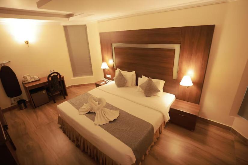 The Quilon Beach Hotel And Convention Center Коллам Экстерьер фото